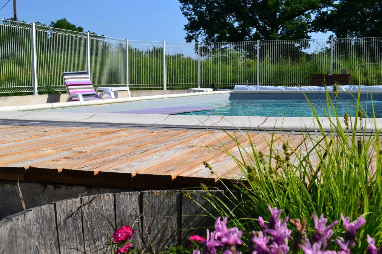 Couanac Gite Familial A La Campagne Avec Piscine Cayriech المظهر الخارجي الصورة